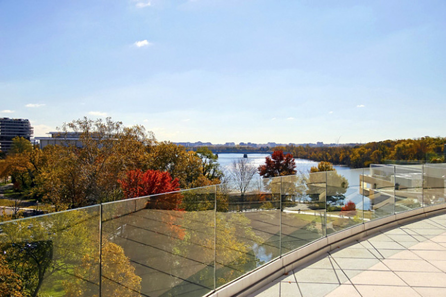 Residences at Harbourside Luxury Condos for Real Estate Sale in