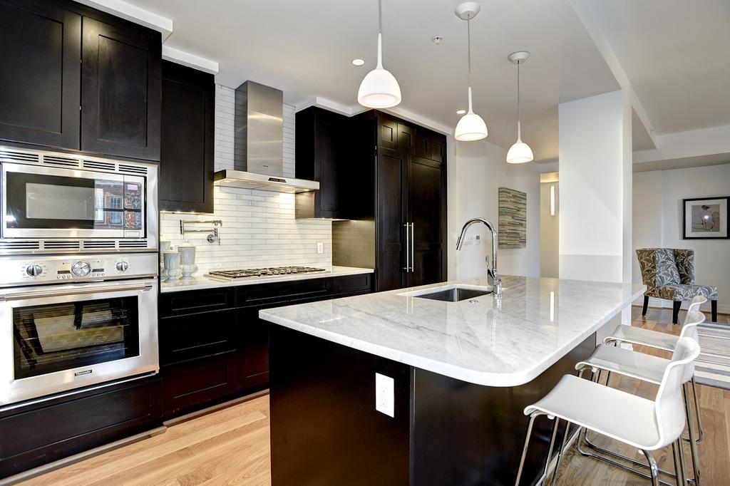 Explore Montrose Penthouse Features and Available Condos