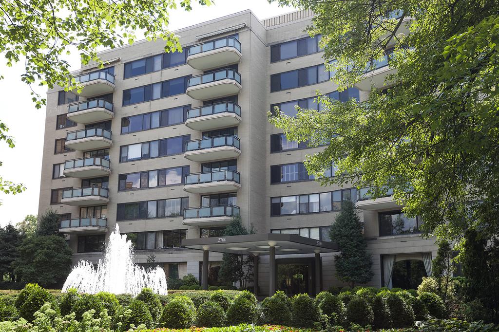 Shoreham West Pinnancle of Luxury Living in Woodley Park