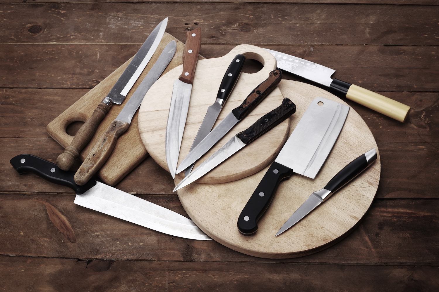 knives