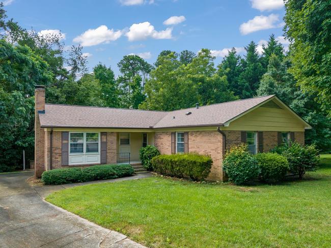 3100 Carovel Court, NC 27612