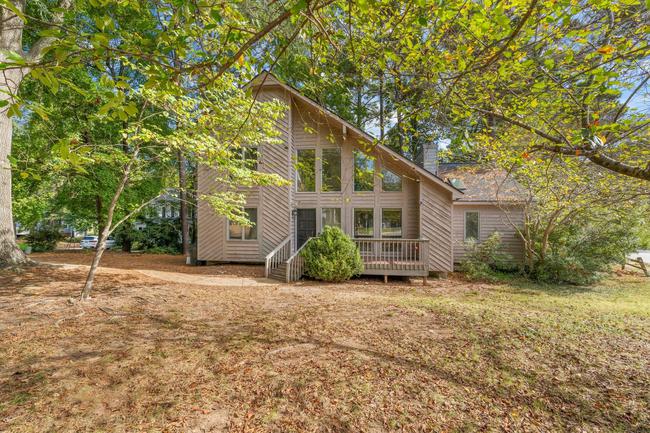 8700 Den Ct, NC 27615