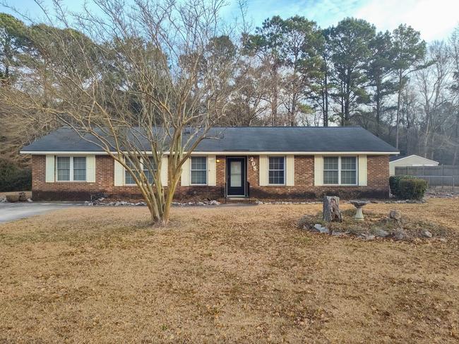 205 Darrel Road, NC 28551