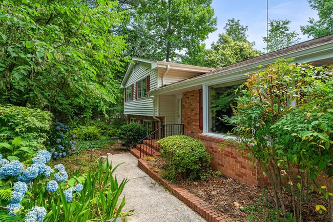 1103 Warren Ave, NC 27511