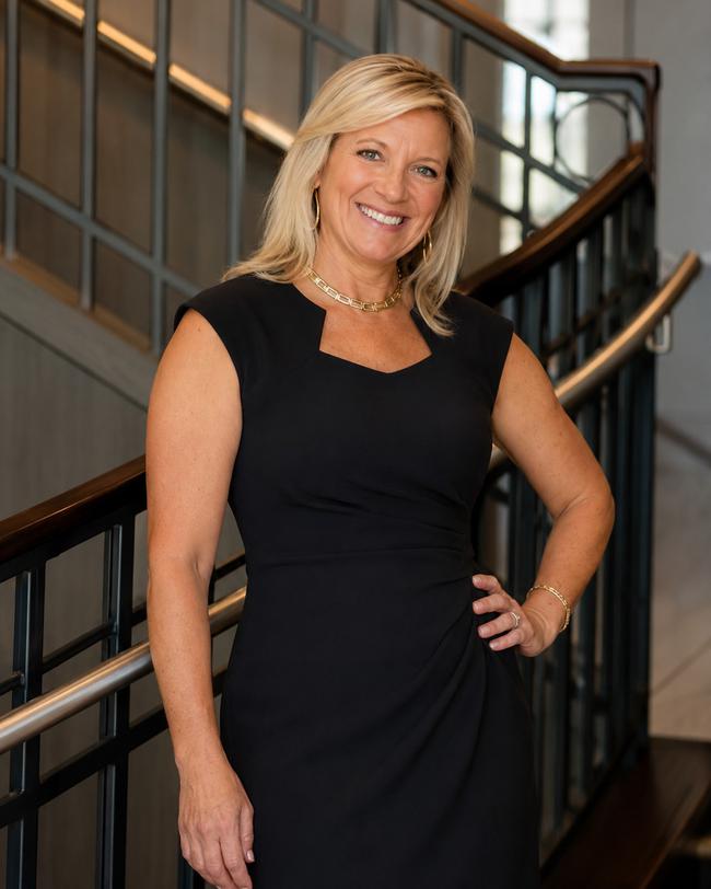 Learn more about Kim Crump