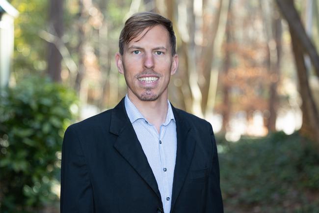 Learn more about Travis Guy