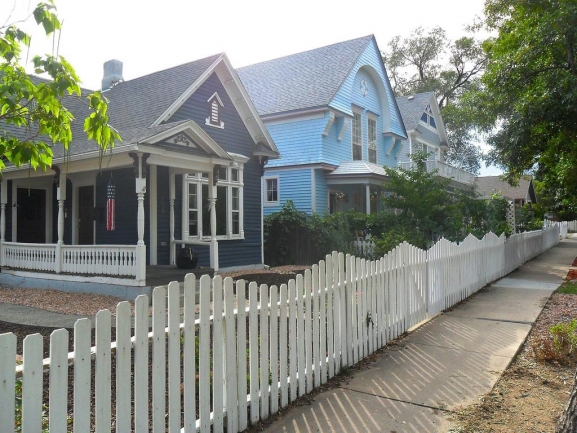 Charming, affordable homes and an unbeatable location in Mandy Farms.