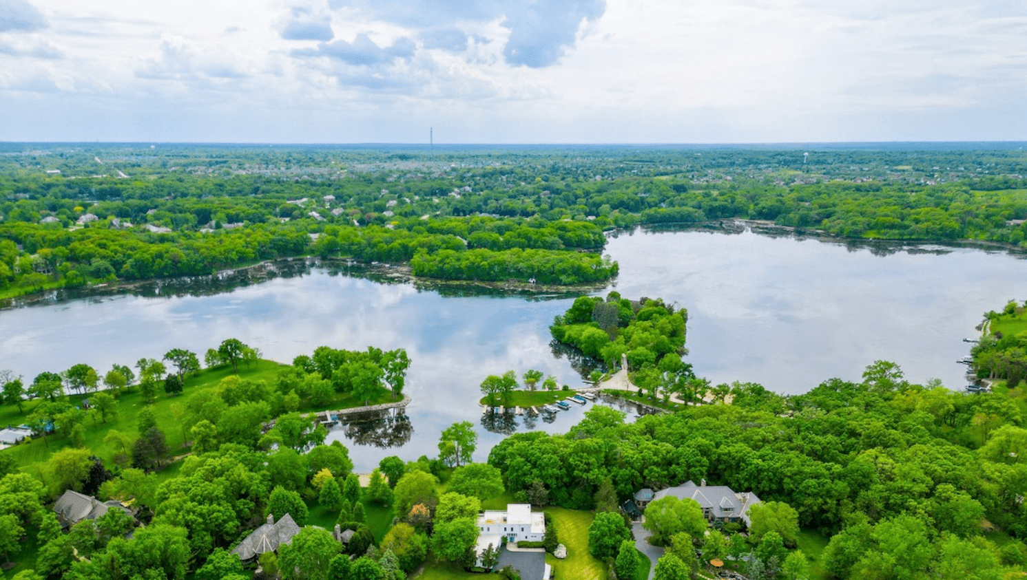 Homes in Cambridge Country Mundelein