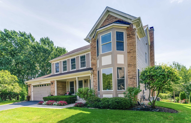 28585 Ashford Court, IL 60044