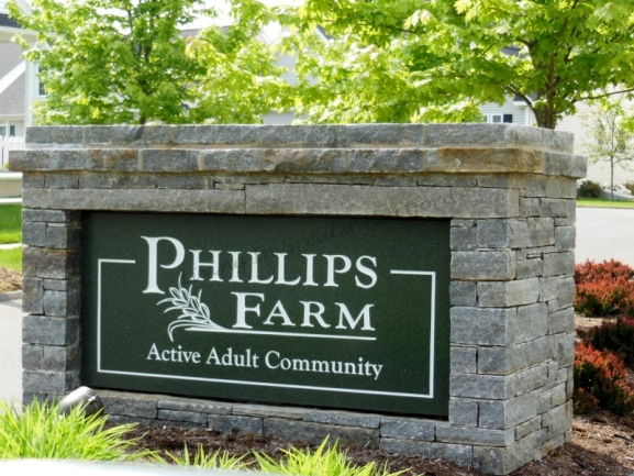 Phillips Farm Active Adult Community