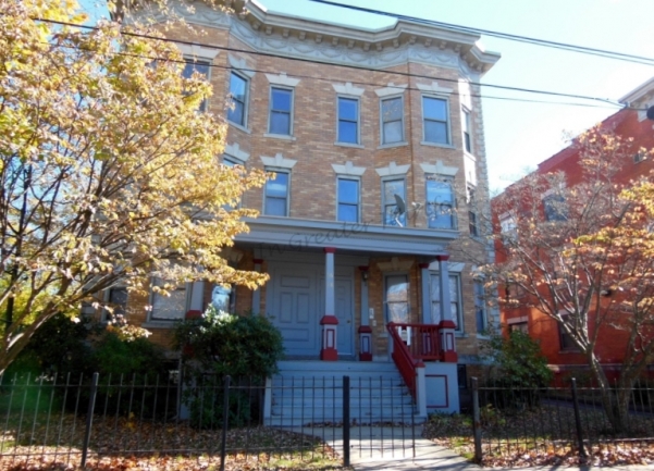Atwood Condominiums