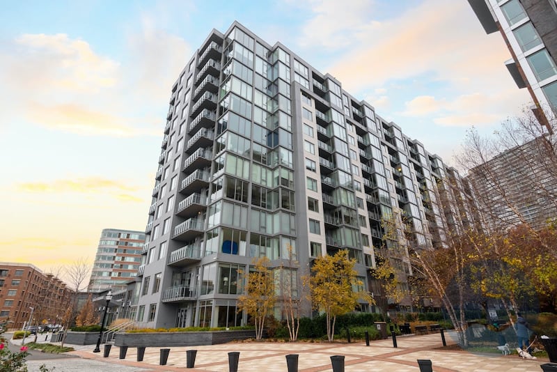 Nine On The Hudson Condo building