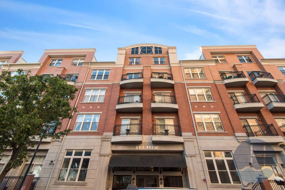 Get All the Details on Sold Condos at Pier House