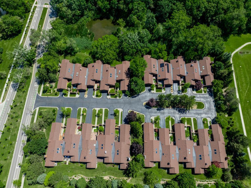 Aerial overview of Ridgmaar Square