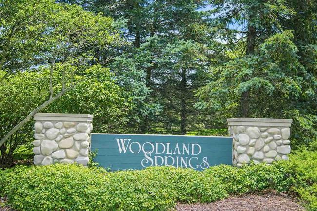 Woodland Springs - Howell entrance