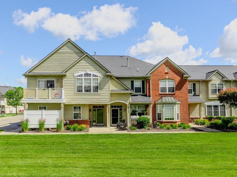 Hampton Ridge condo homes