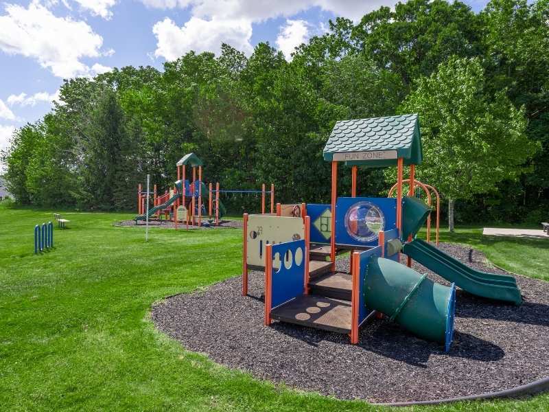 Hampton Ridge playground