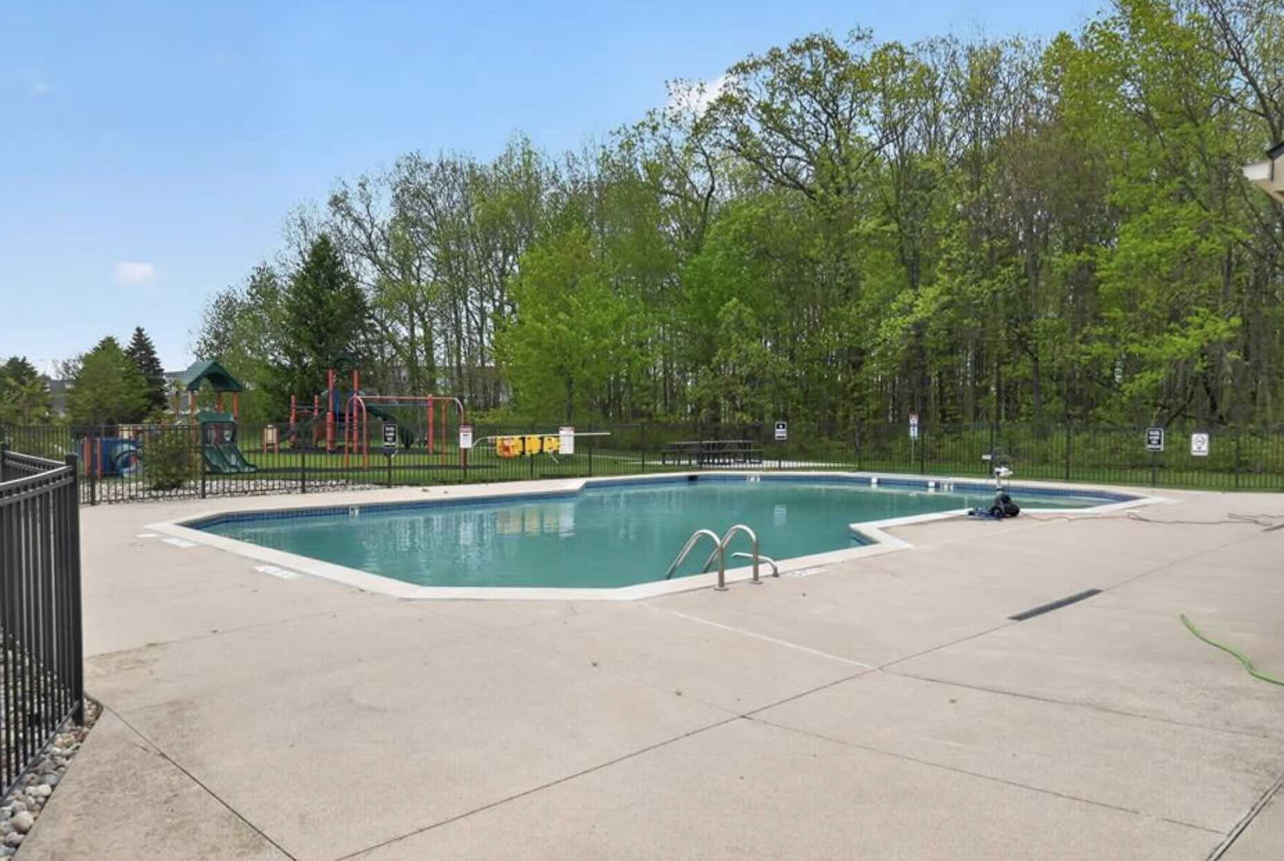Hampton Ridge pool for residents