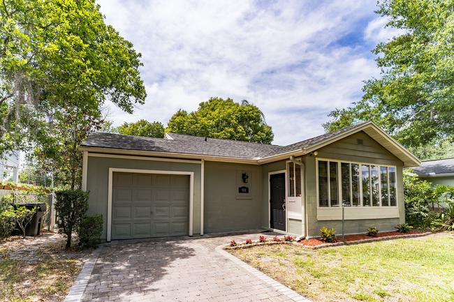 808 Langston Court, FL 32804