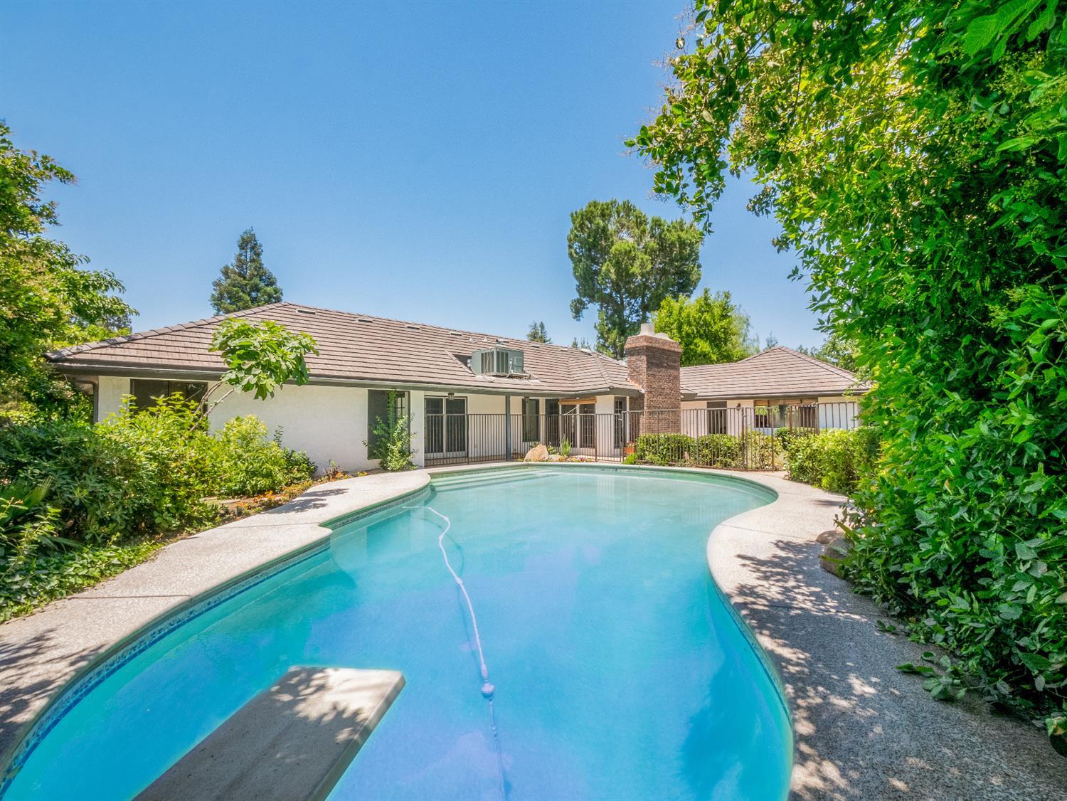 Exquisite custom built home in the San Joaquin Country Club Estates