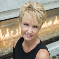 Photo of Stephanie Harrington