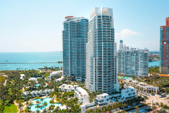 100 South Point Drive #2803, FL 33139