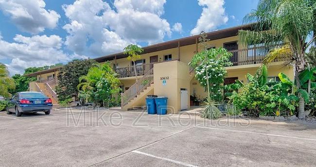 10632 Woods Cir APT 3, FL 34135