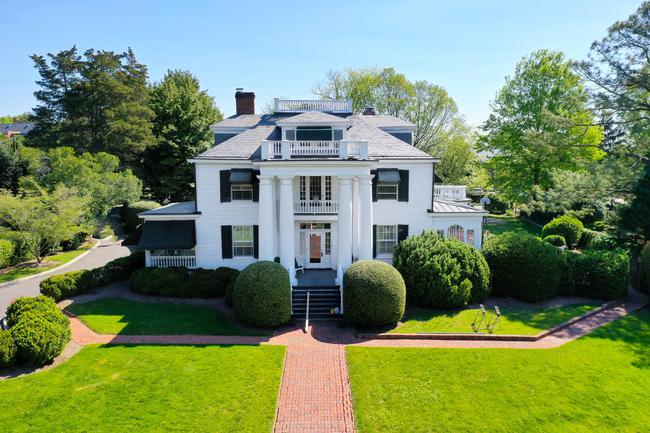 5810 Three Chopt Road, VA 23226