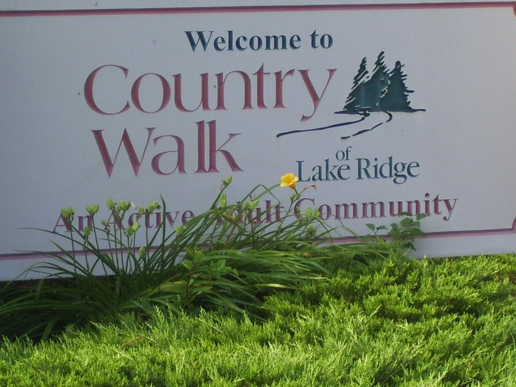 Country Walk Entrance