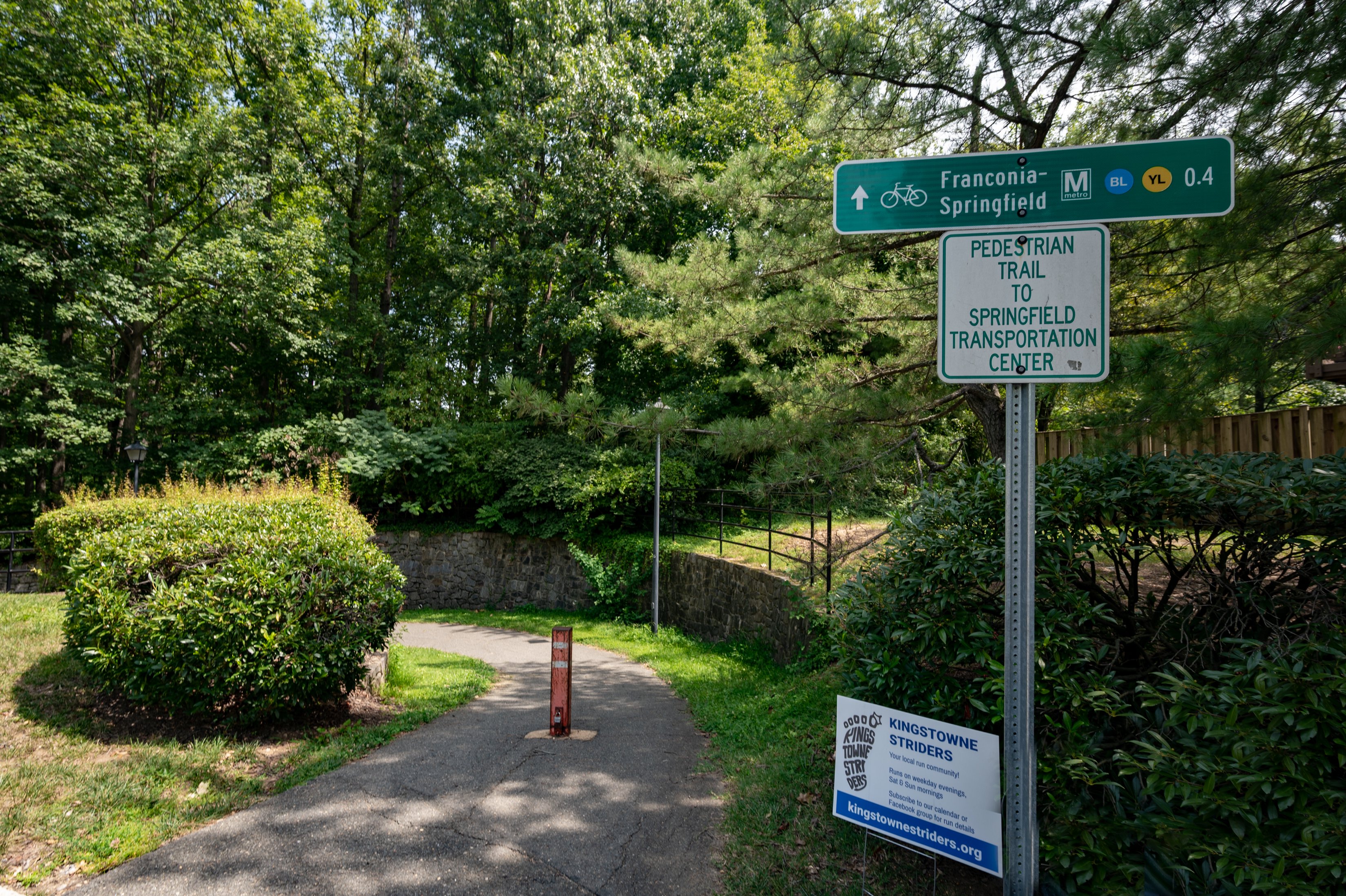 NEIGHBORHOOD PICTURE