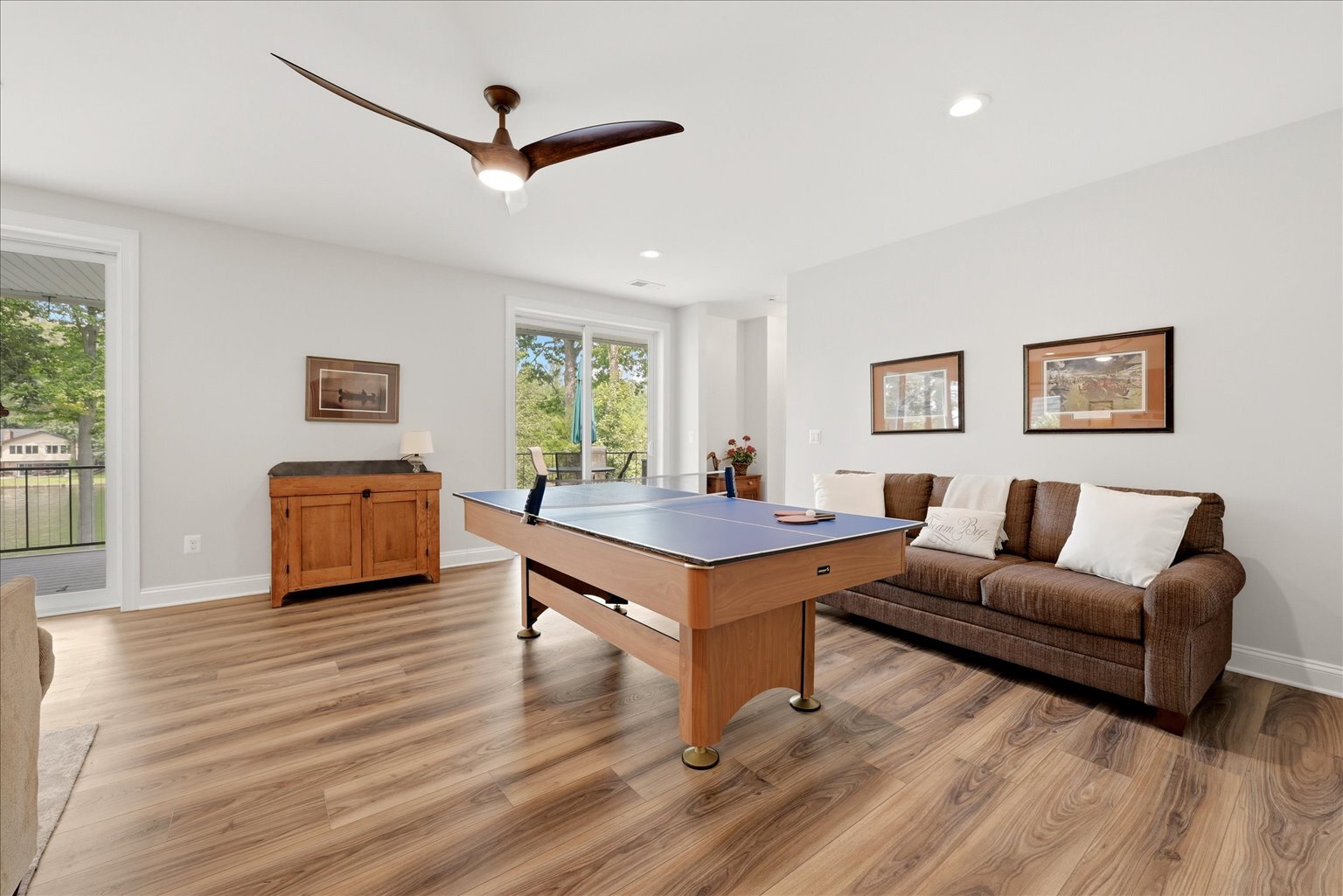 Table Tennis Table & Lounge Seating