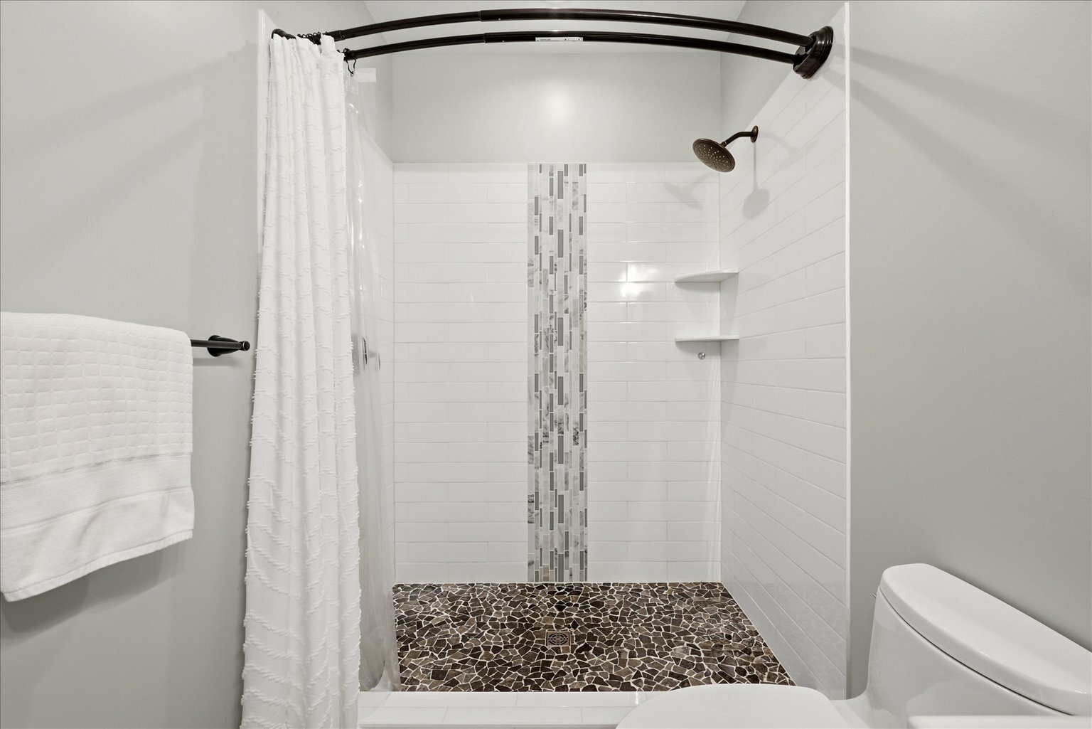 Alternate Primary Bath 
