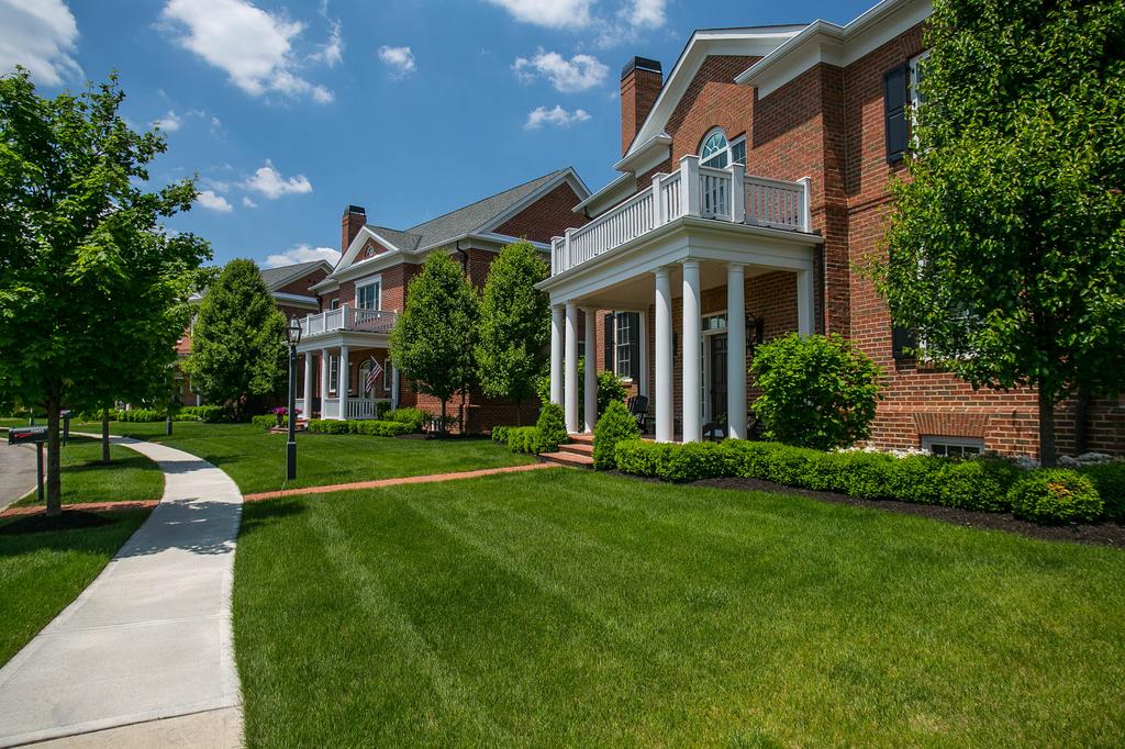 Lansdowne New Albany Community Information