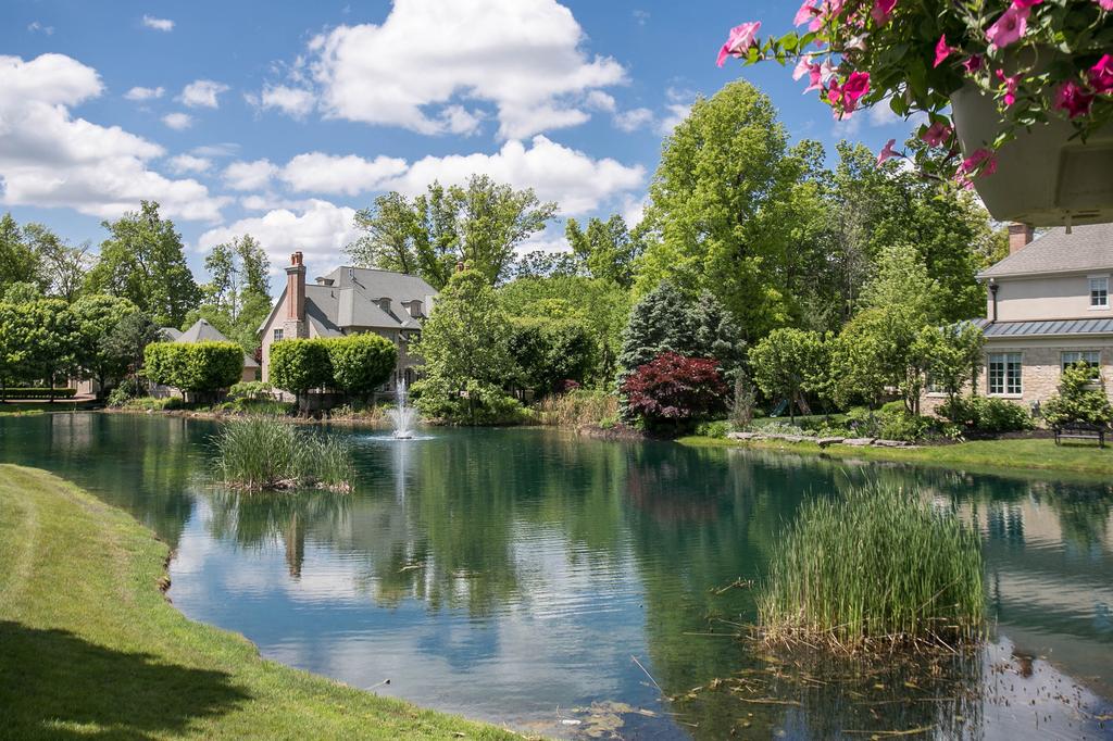 Custom Home Neighborhood Located in The Reserve of New Albany Ohio