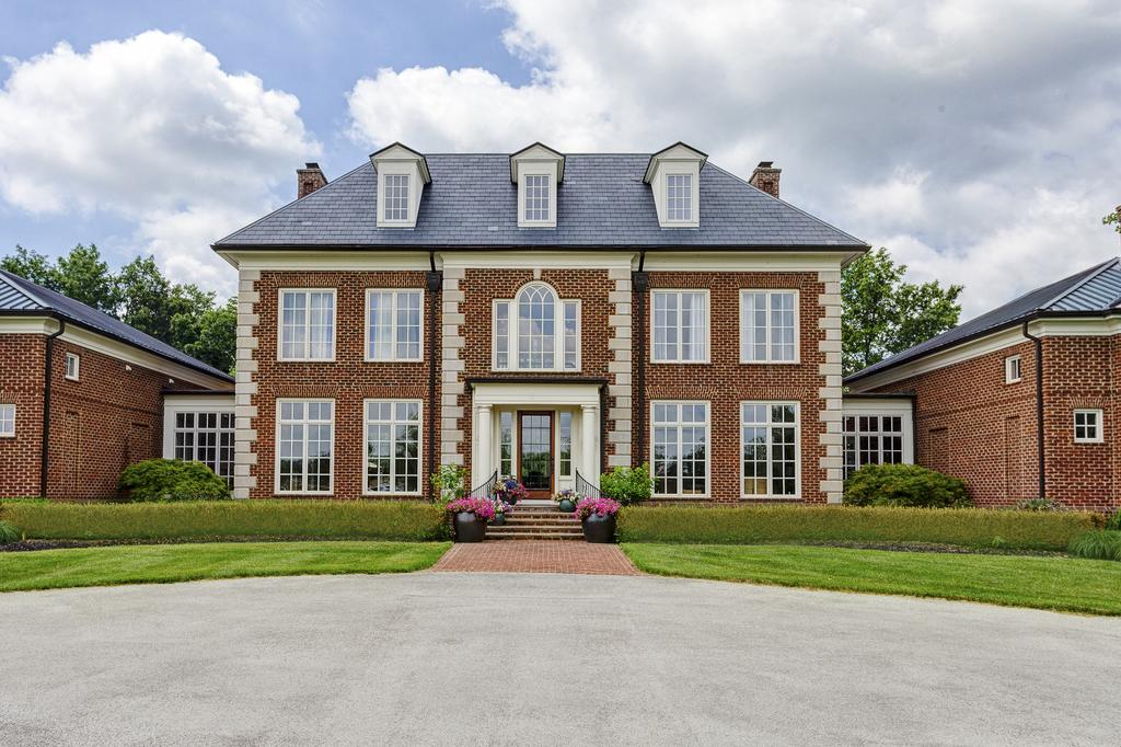 Find Homes in The Farms, A Gated Estate Home Community