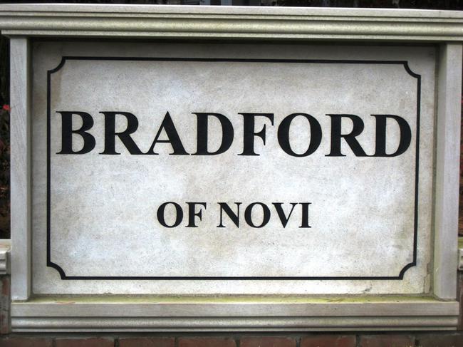 Bradford of Novi Neighborhood, Novi Michigan. Subdivision entrance.