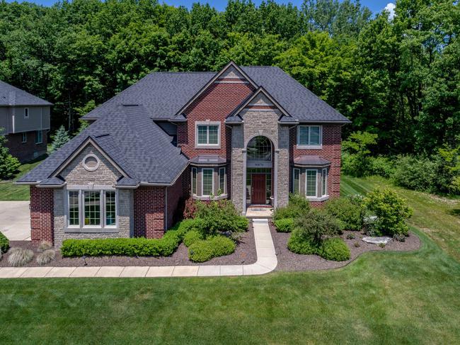 50876 Glades Court West, MI 48374