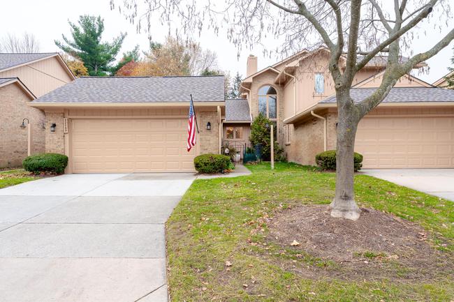 22065 River Ridge Trail, MI 48335