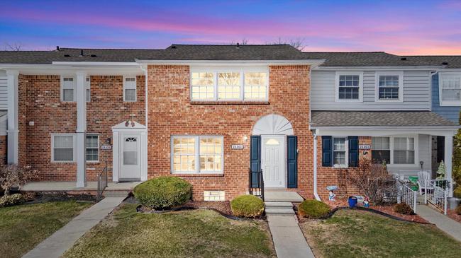 24461 Olde Orchard Street, MI 48375