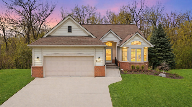 47796 Arbor Trail, MI 48168