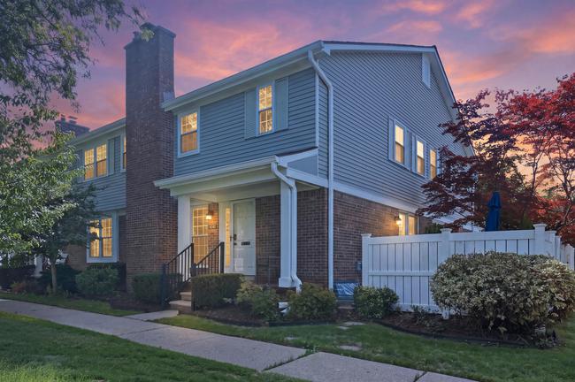 42142 Gladwin Street, MI 48167