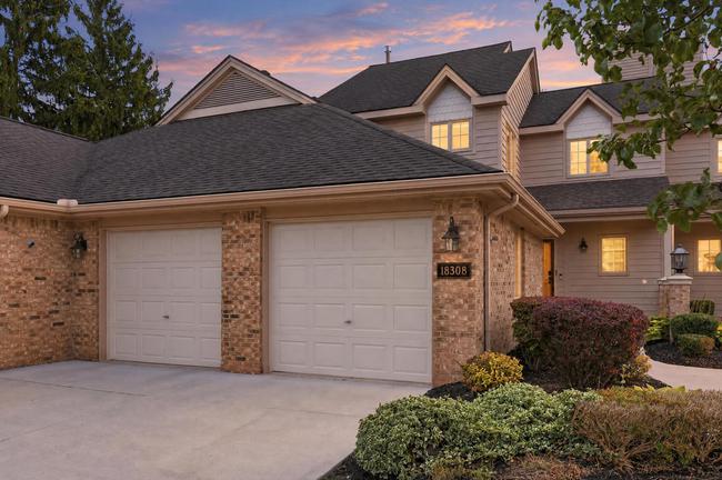 18308 Blue Heron Drive, MI 48168