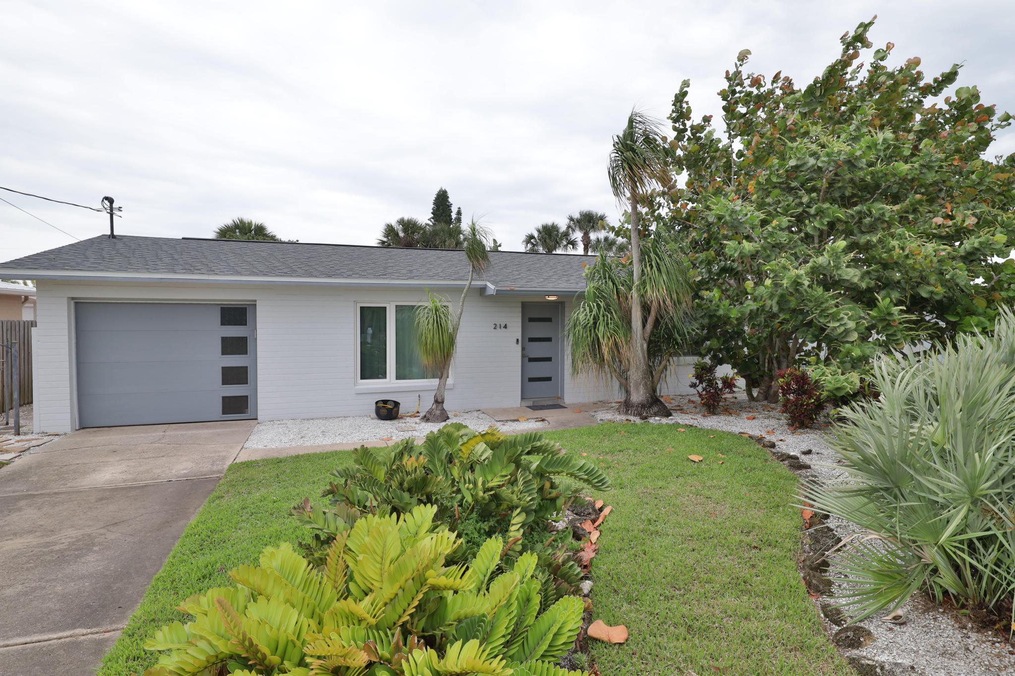 North Beach Hamlet of New Smyrna Beach Bungalow for Sale by NSB Homes