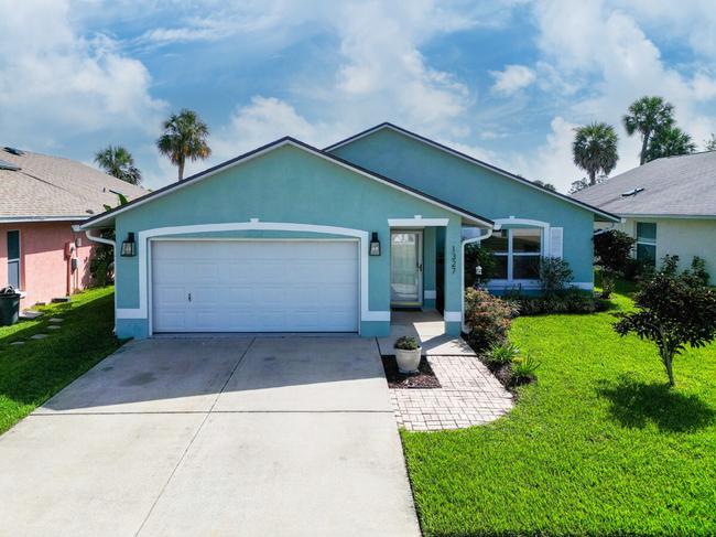 1327 Wayne Avenue, GA 32168