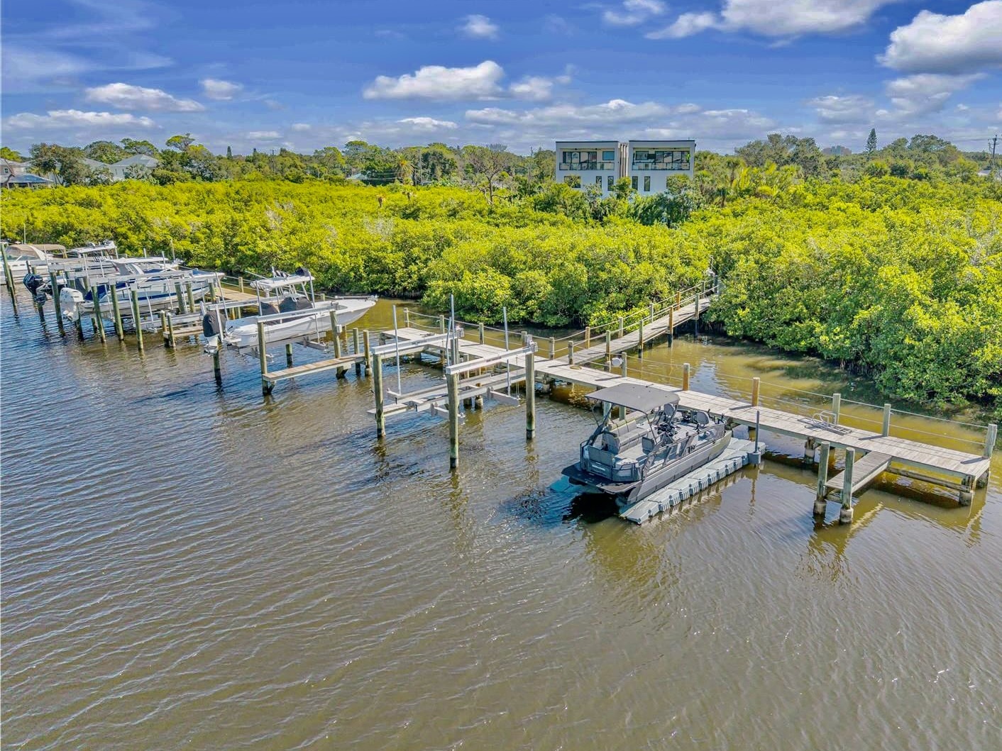 552 S Peninsula Ave For Sale
New Smyrna Beach Fl 32169
NSB Homes, Luxury & Lifestyle Experts (386)235-8588