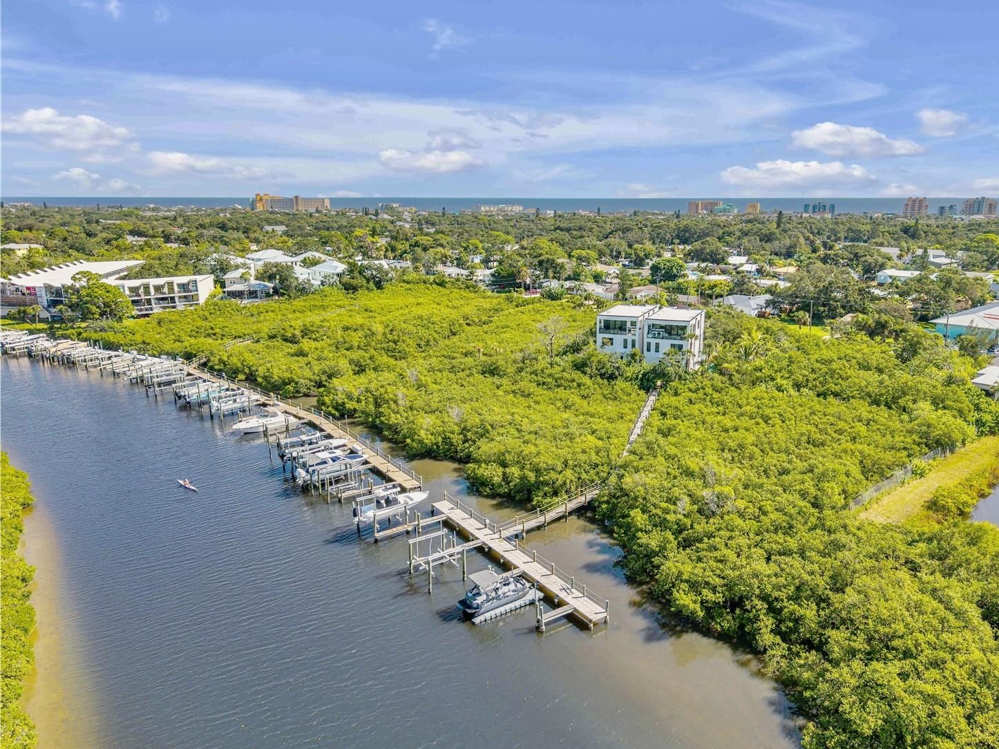 552 S Peninsula Ave For Sale
New Smyrna Beach Fl 32169
NSB Homes, Luxury & Lifestyle Experts (386)235-8588