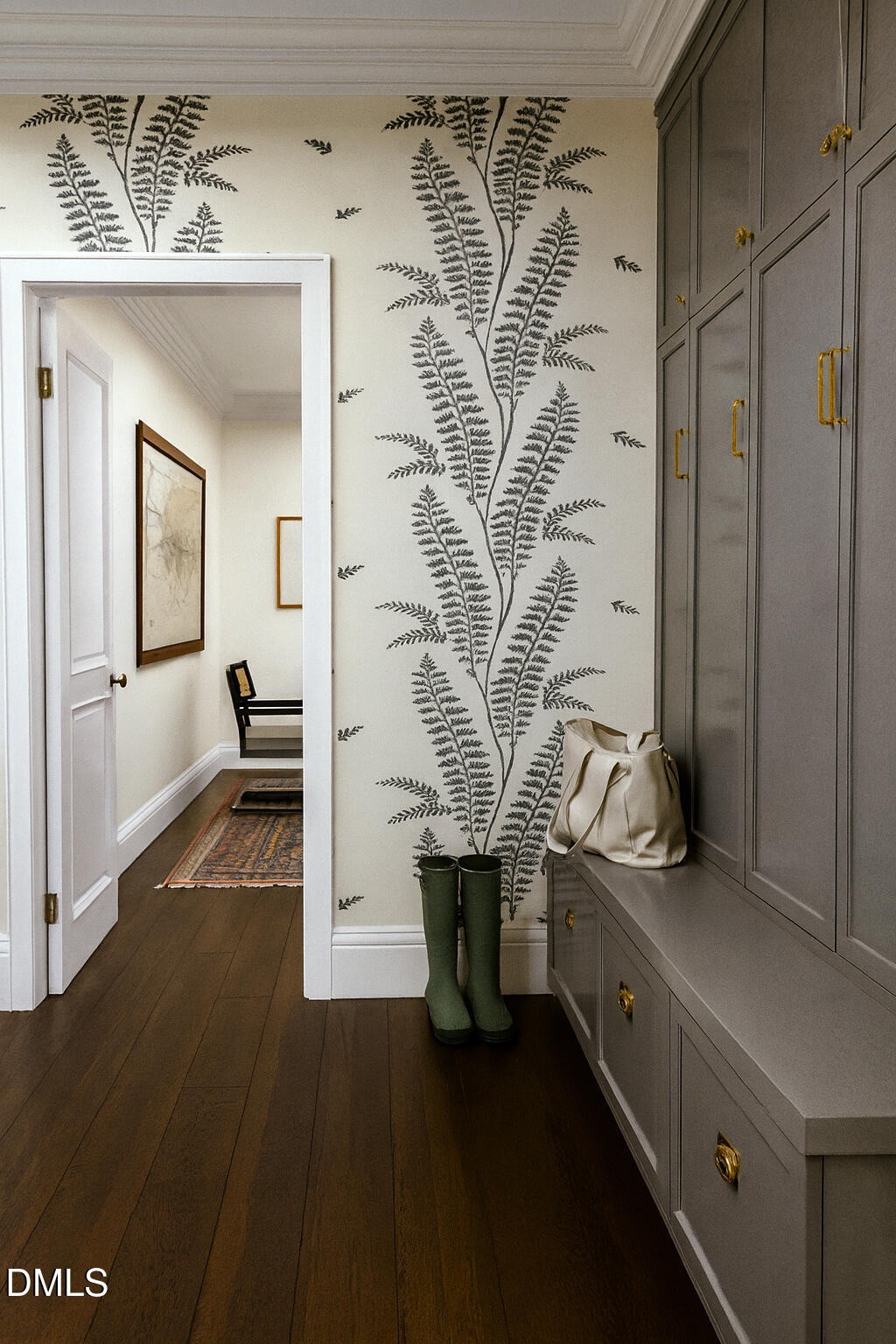 Dogwood Mudroom