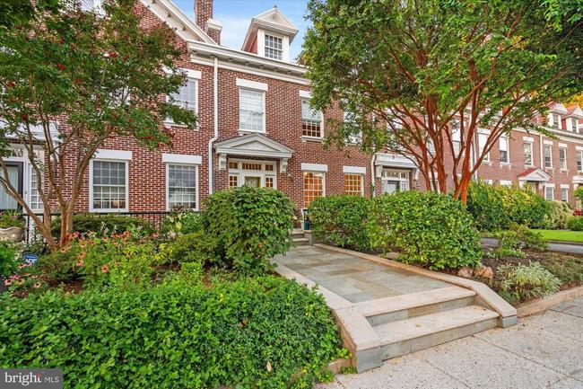 3729 Jenifer St NW, DC 20015