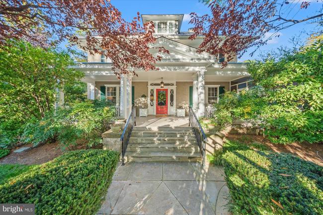 3825 Ingomar St NW, DC 20015