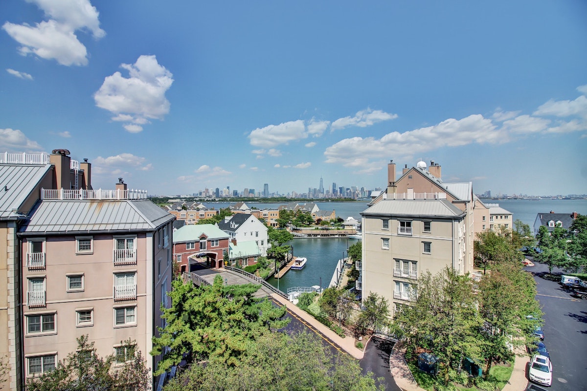 Market Snapshot of Port Liberte